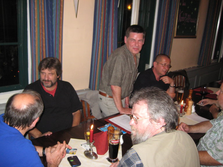 Jubi-Bilder 009.jpg (135137 Byte)